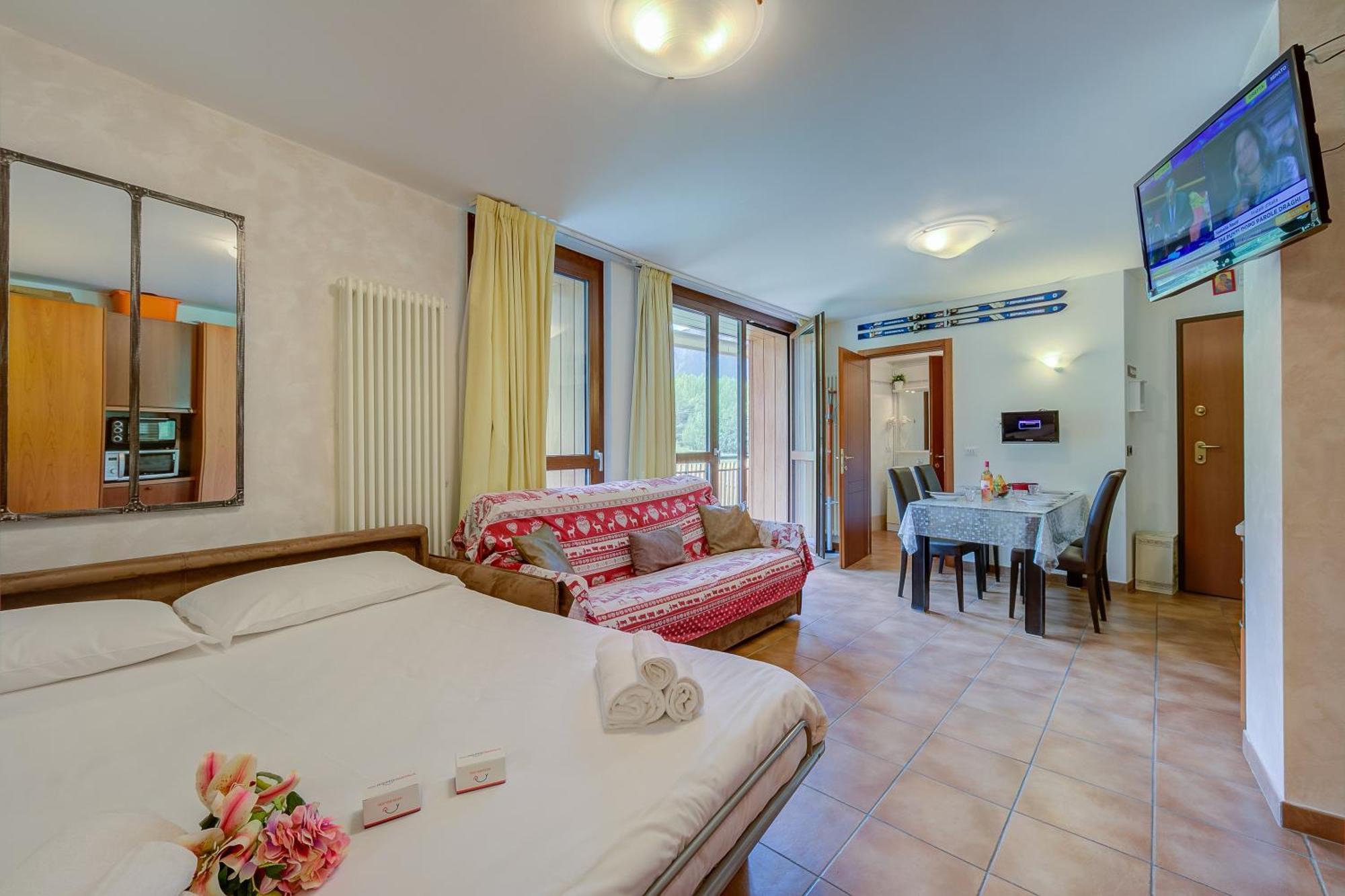 La Marmotta Campo Smith On The Ski Slopes - Happy Rentals Бардонеккія Екстер'єр фото
