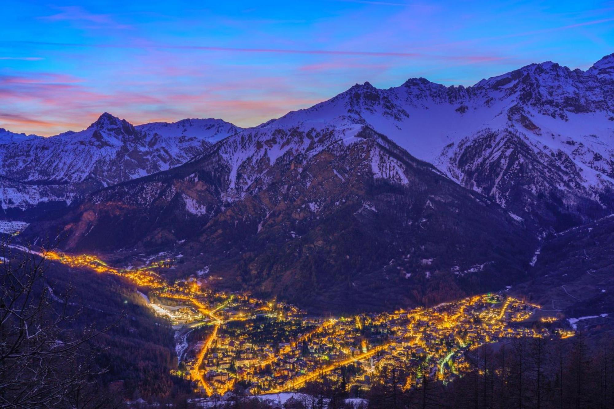 La Marmotta Campo Smith On The Ski Slopes - Happy Rentals Бардонеккія Екстер'єр фото